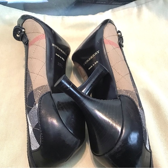Burberry Heels Size 8 1/2 - Picture 12 of 13